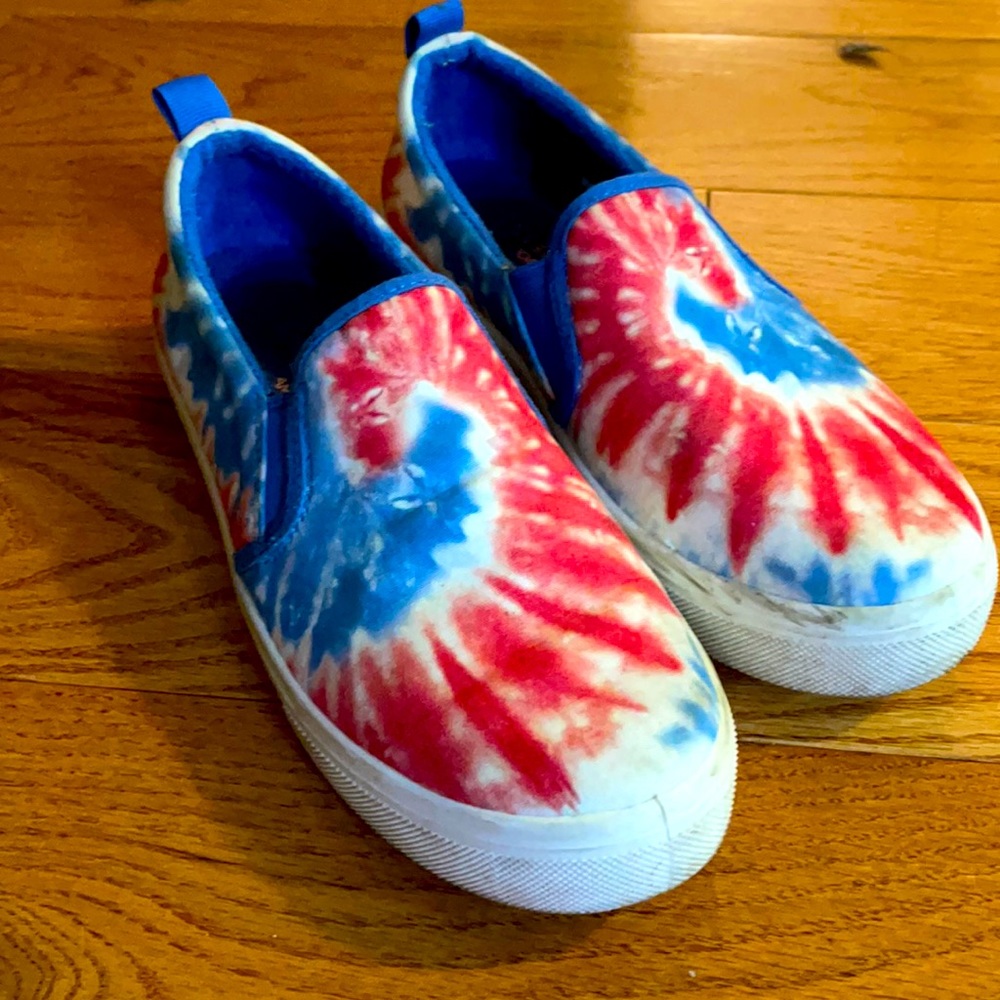 Sneakers Size 8 Tye Dye Red, White & Blue